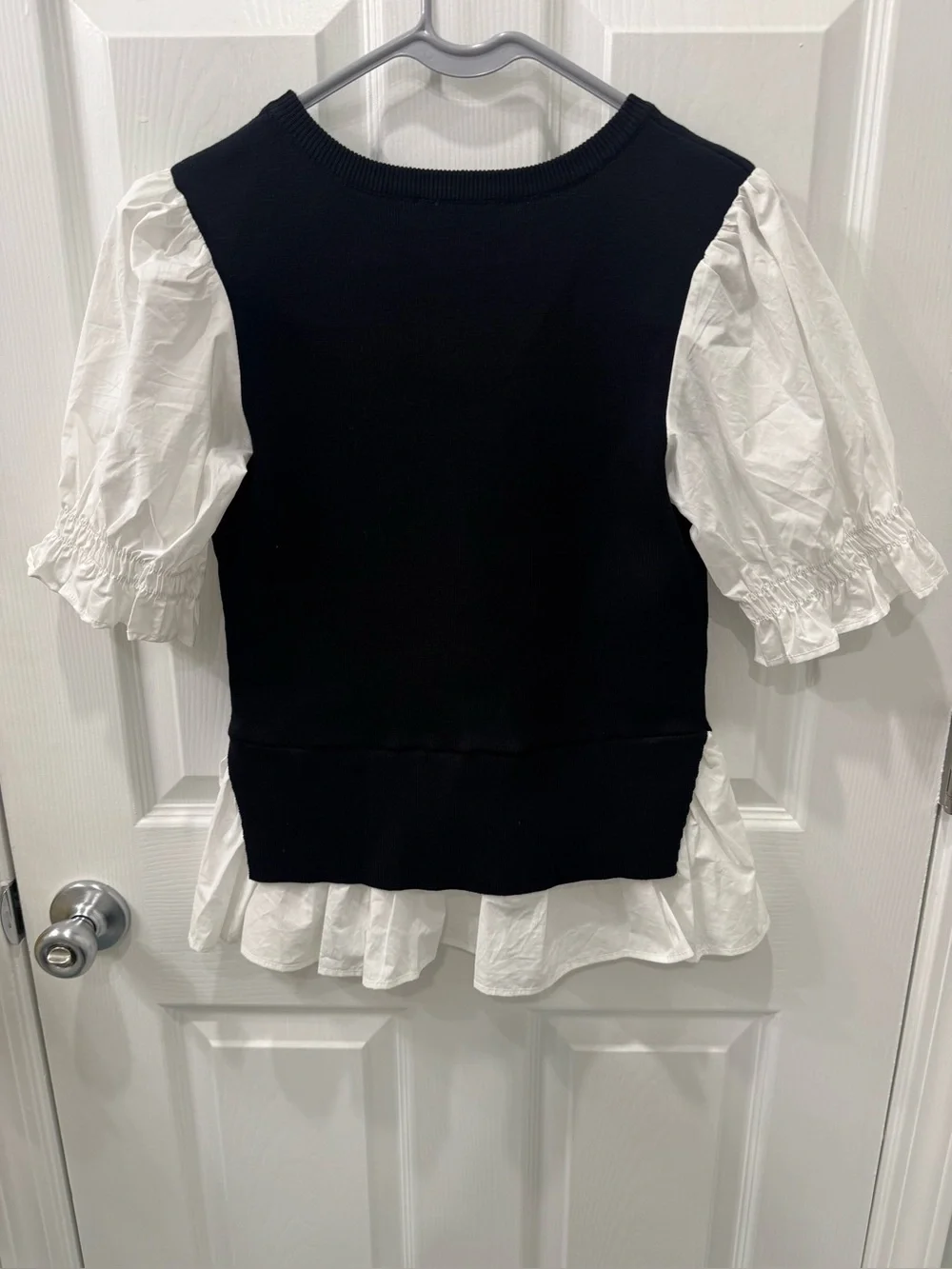Anthropologie Black and White Layered Puff-Sleeve Academia Women's Top- XS- EUC
